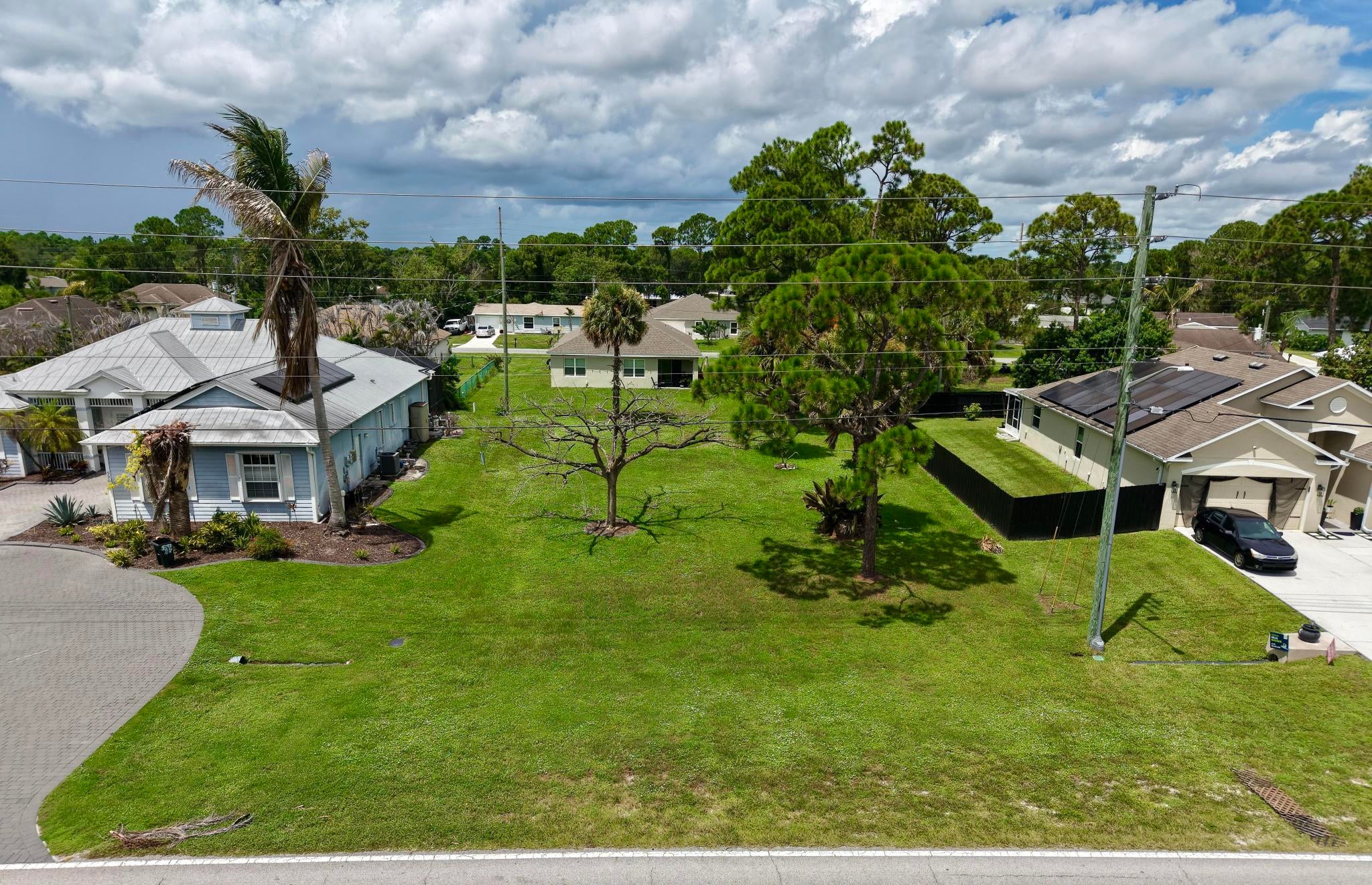 590 NW Bayshore Boulevard
