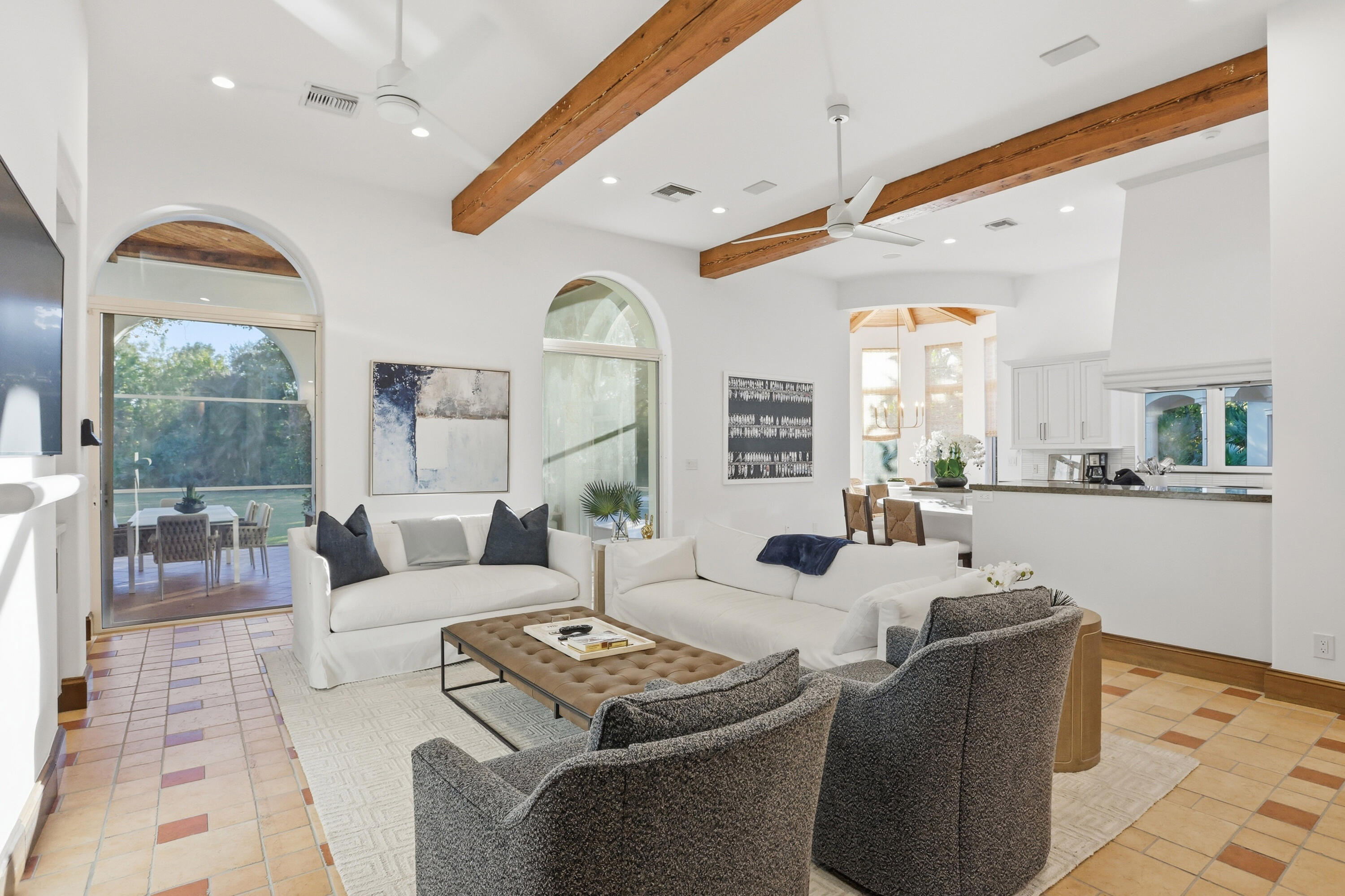 LOBLOLLY PINES - Residential