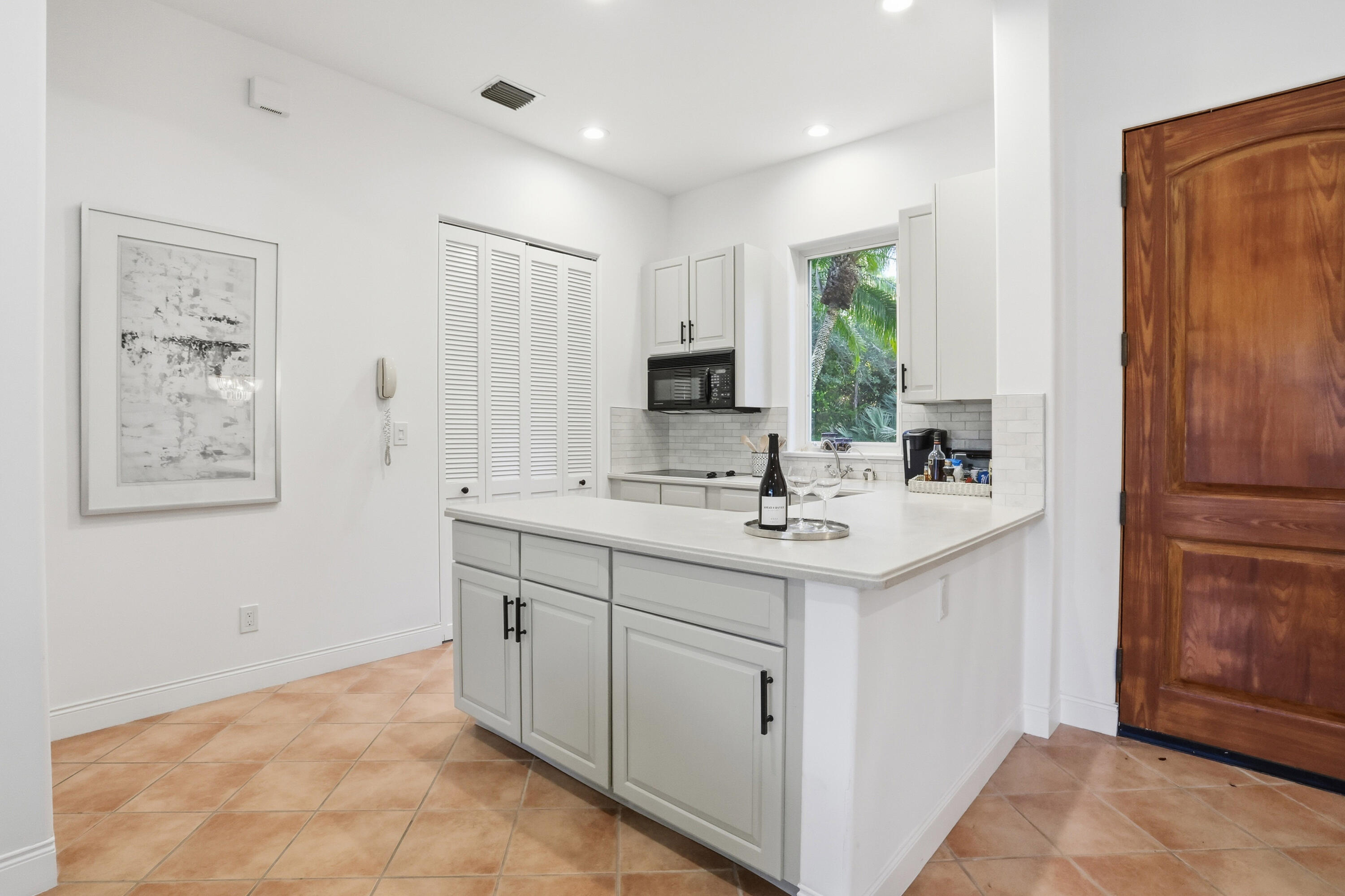 LOBLOLLY PINES - Residential