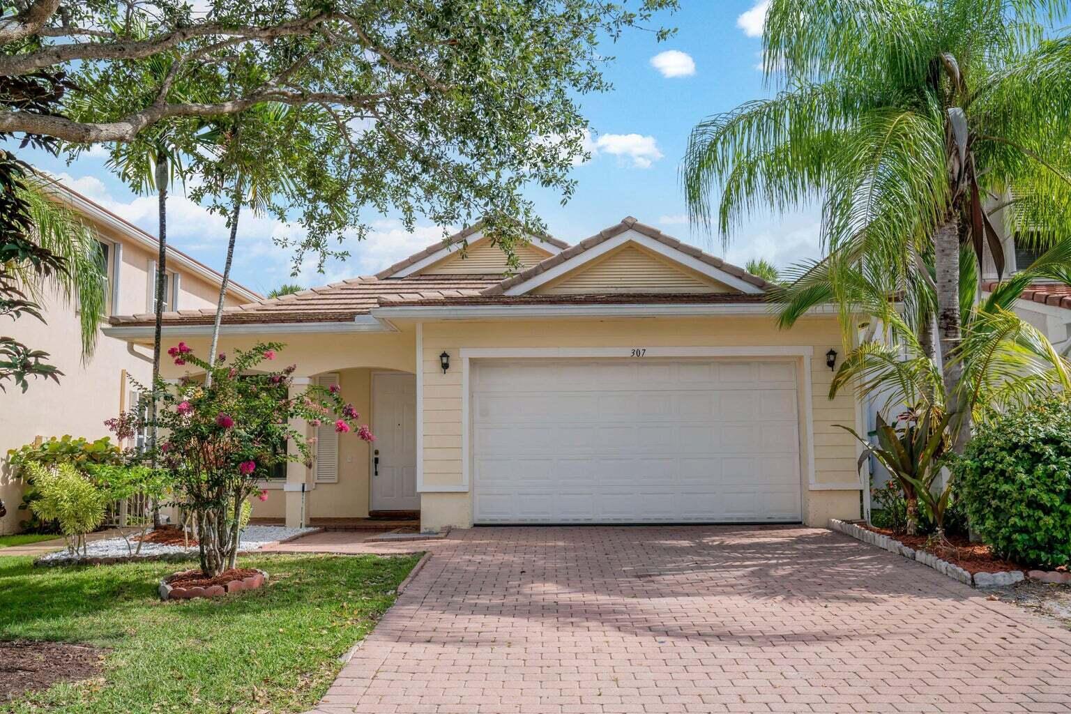 Bright and spacious 3-bed, 2-bath home in the gated Palm Beach Plantation community. Features include an open split-floor plan, vaulted ceilings, tile and wood flooring throughout (no carpet), and a 2-car garage. Enjoy community amenities such as a resort-style pool, fitness center, clubhouse, tennis, and walking paths. Conveniently located near shopping, dining, and major roadways.