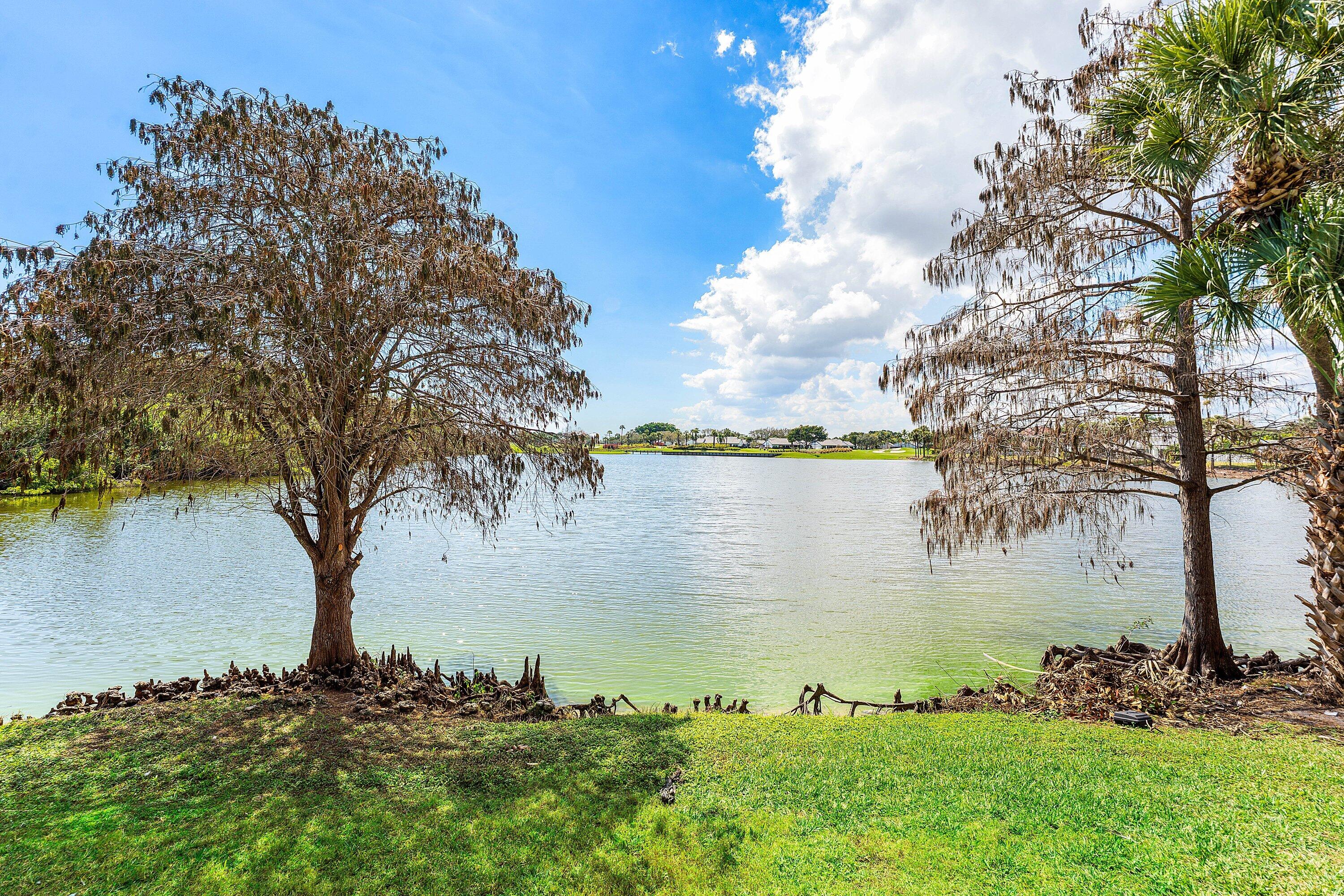 SUTTON PLACE AT HUNTERS RUN - Residential