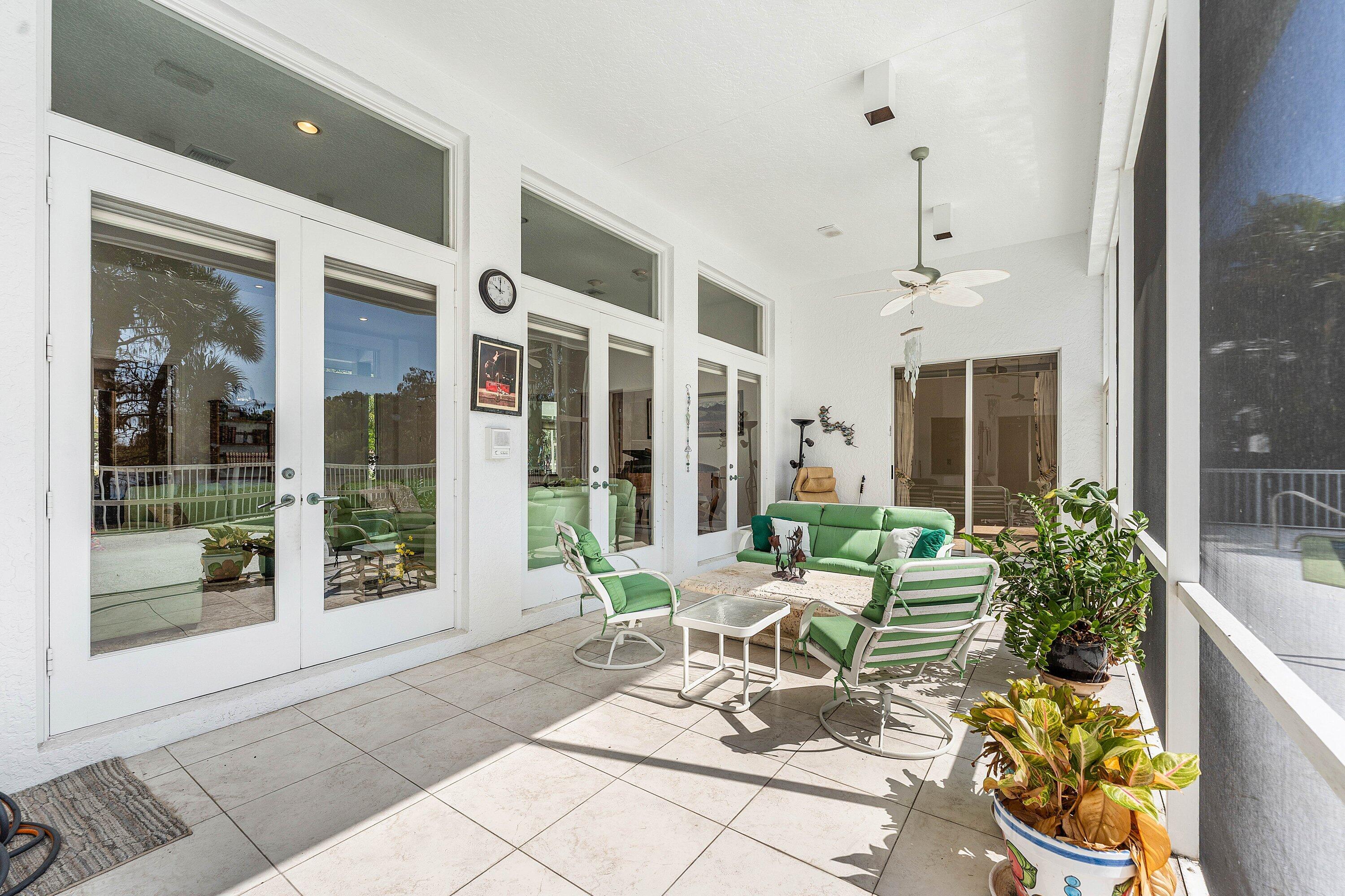 SUTTON PLACE AT HUNTERS RUN - Residential