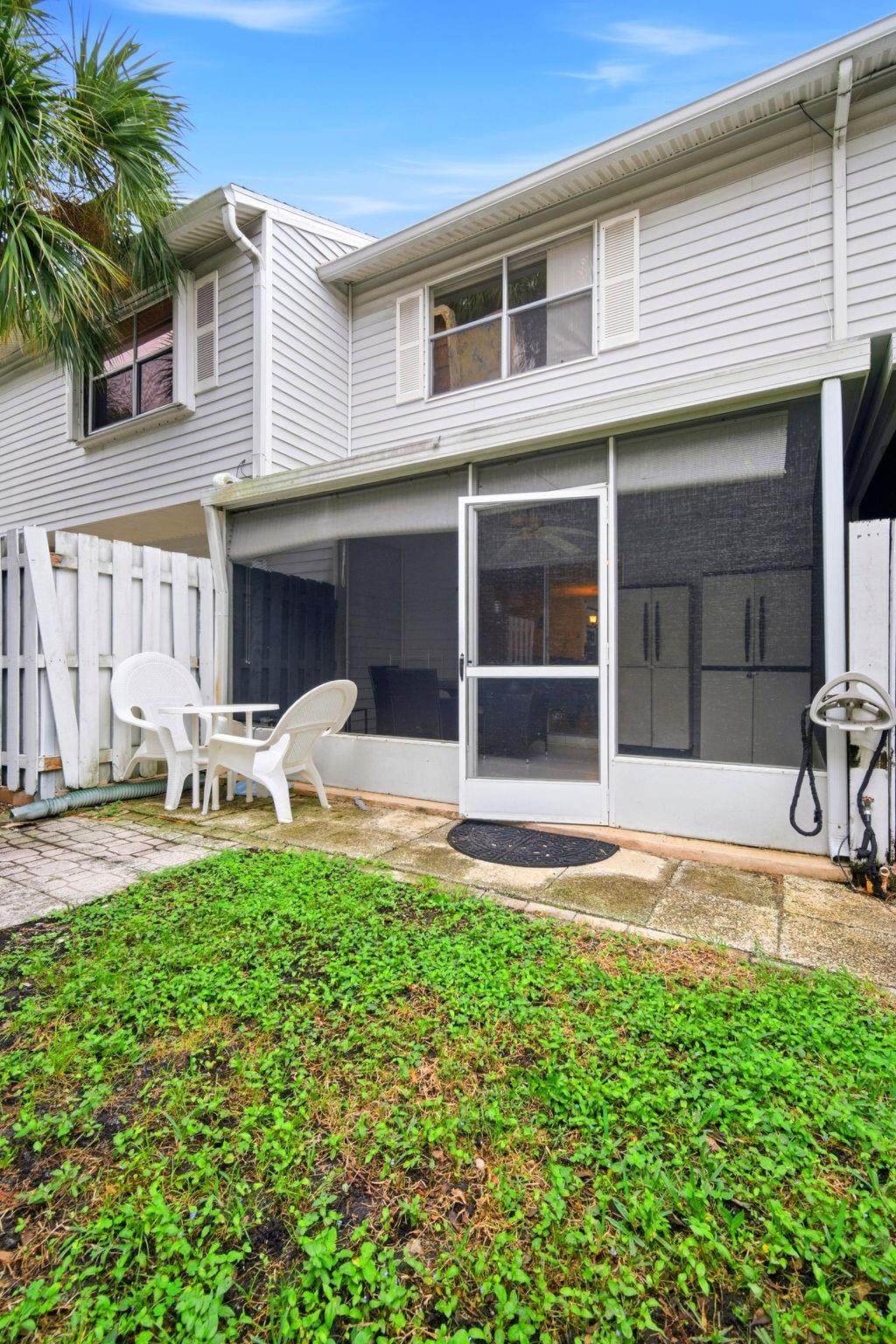 2683 NE 15th Street