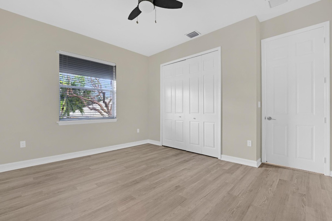 Isla Del Sol 85-32 B - Residential