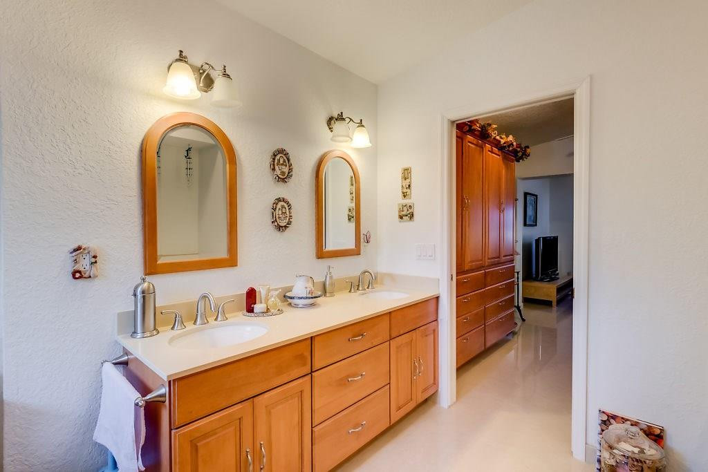 Lauderdale Isles - Residential