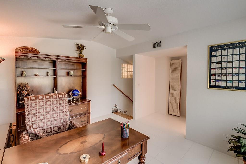 Lauderdale Isles - Residential