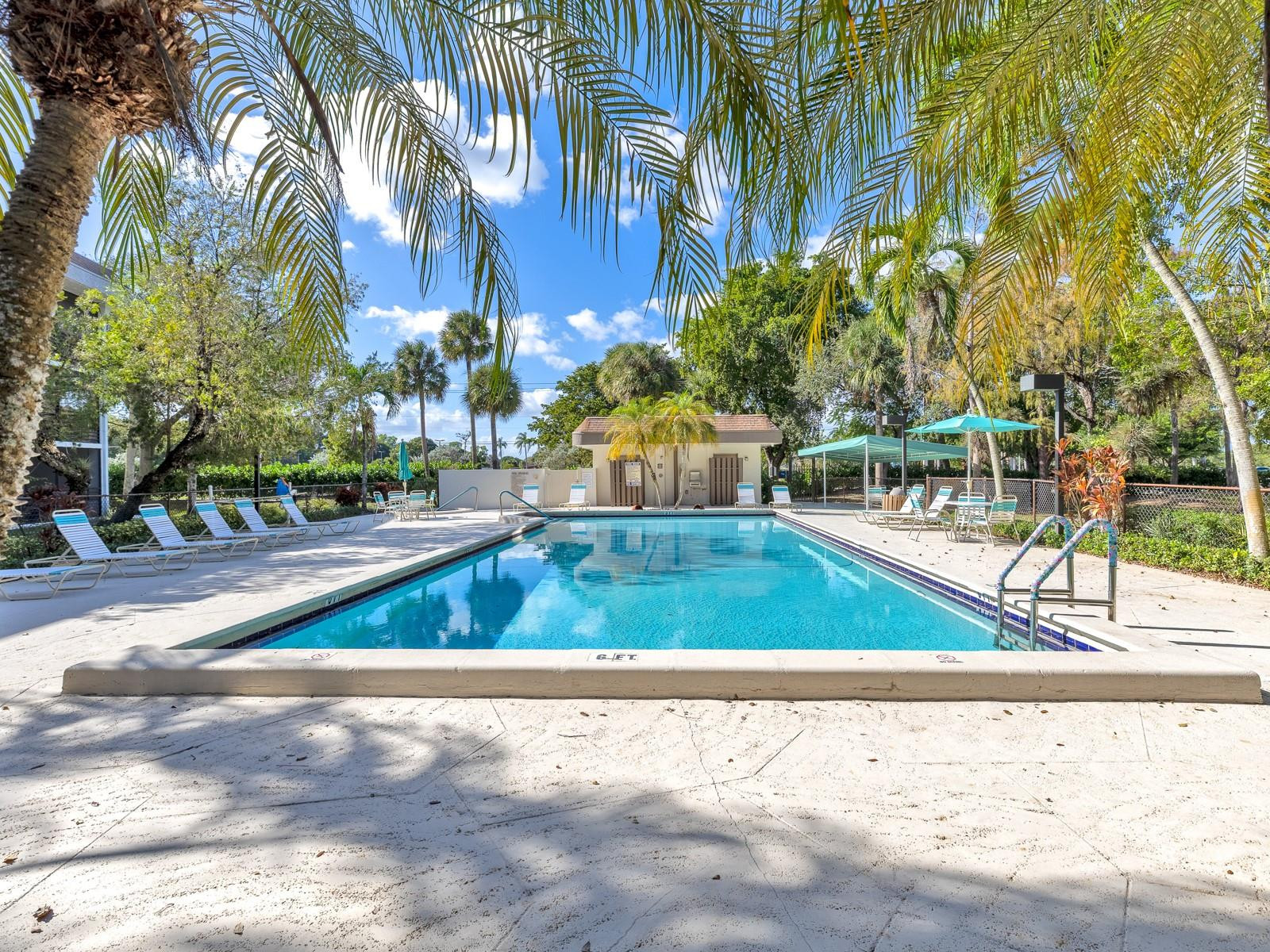 BONAIRE AT WOODMONT NO.4 - Residential