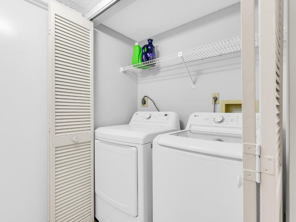 BONAIRE AT WOODMONT NO.4 - Residential