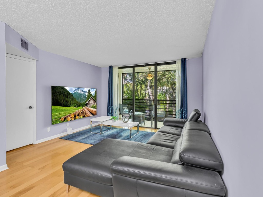 BONAIRE AT WOODMONT NO.4 - Residential