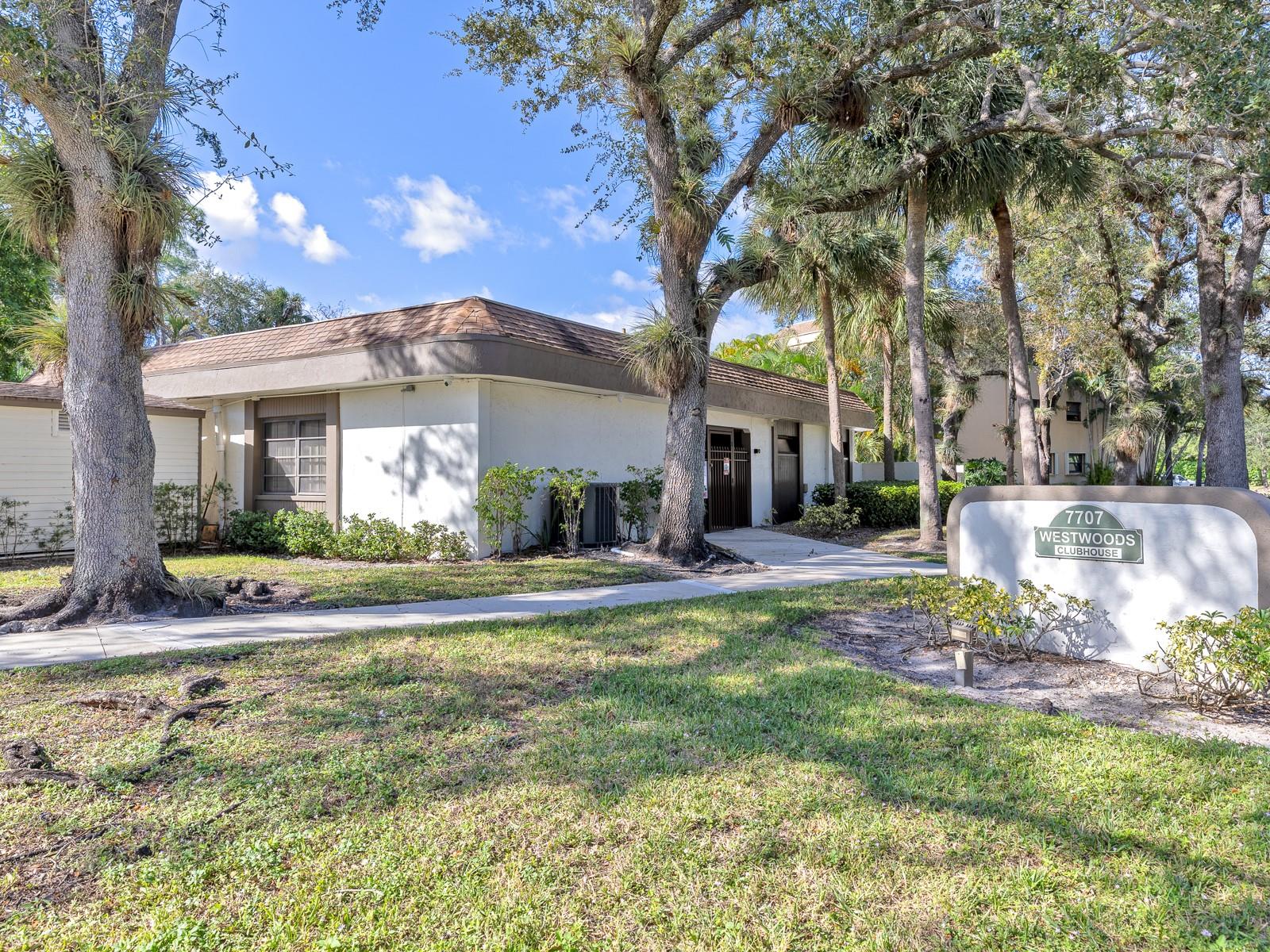 BONAIRE AT WOODMONT NO.4 - Residential