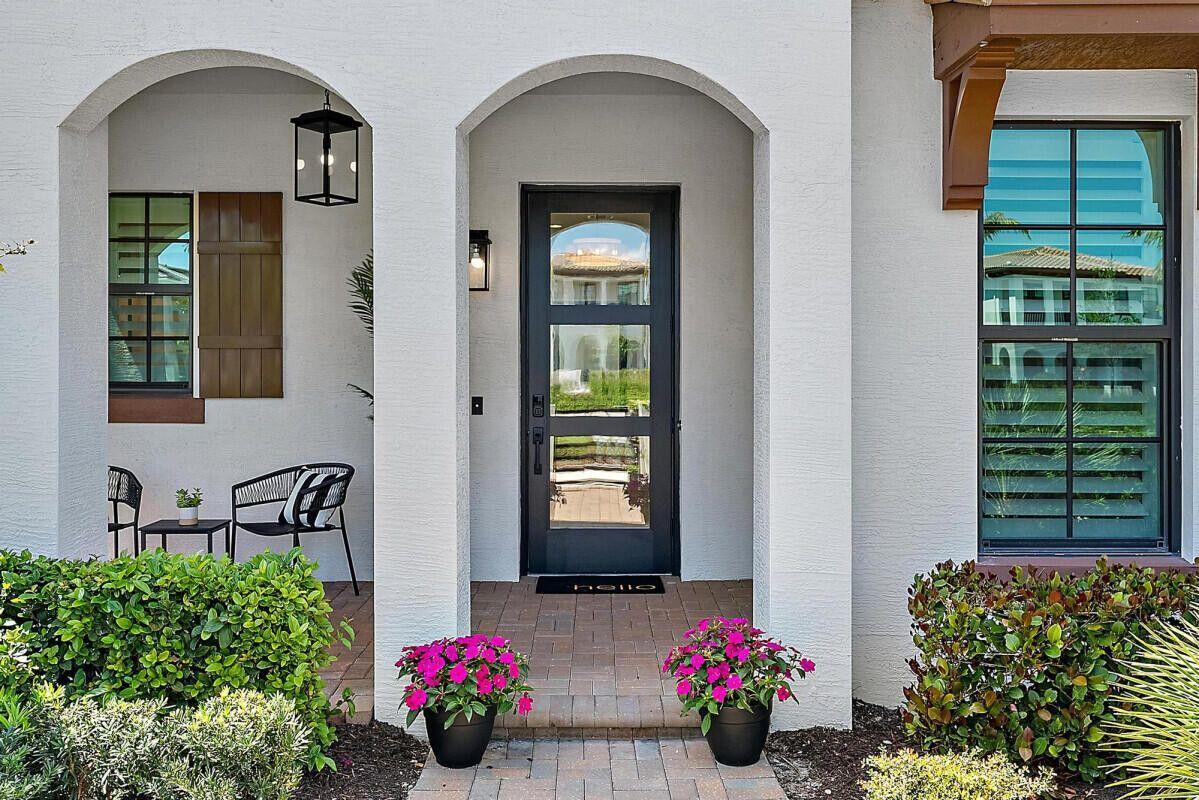 ALTON NEIGHBORHOOD - Residential Lease