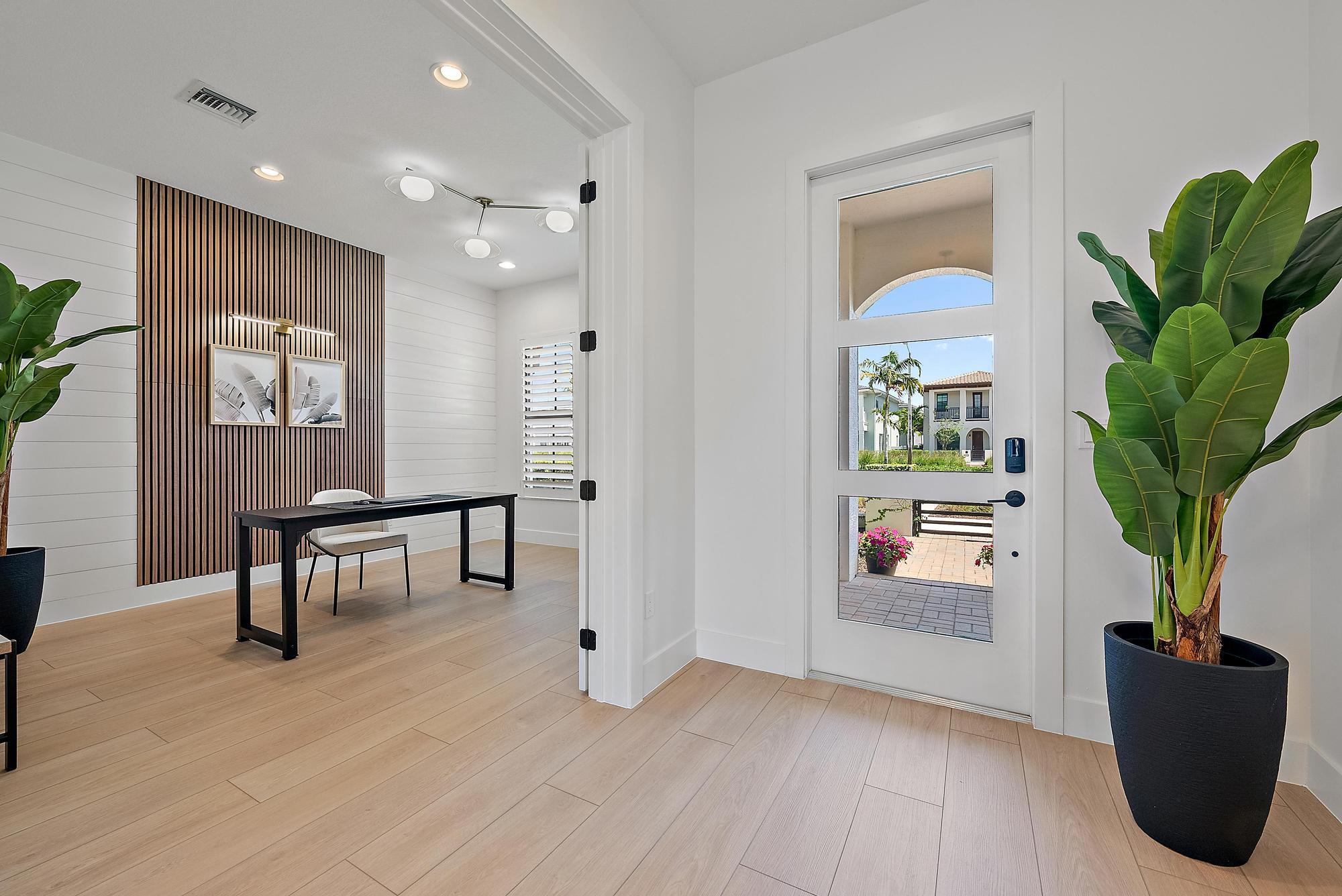 ALTON NEIGHBORHOOD - Residential Lease