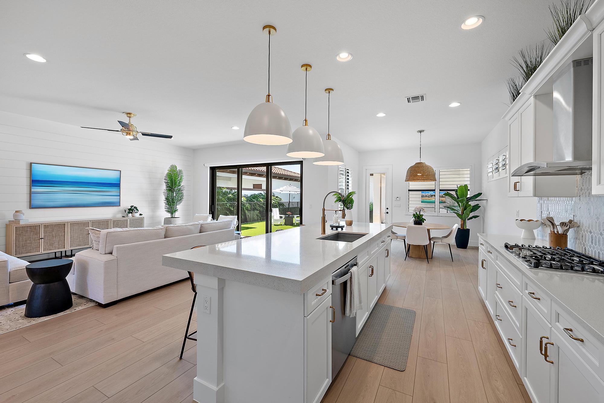 ALTON NEIGHBORHOOD - Residential Lease