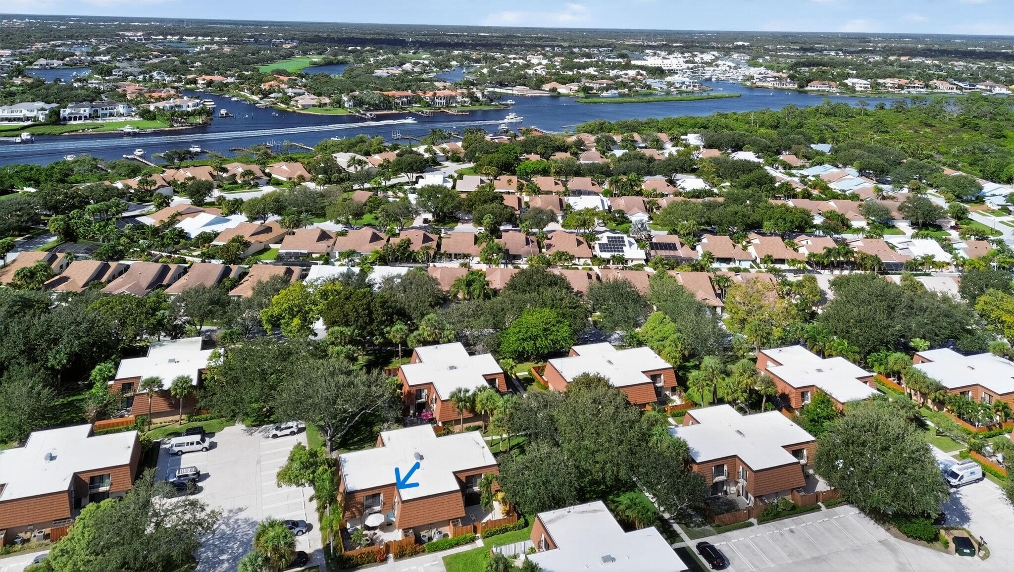 RIVER - Residential