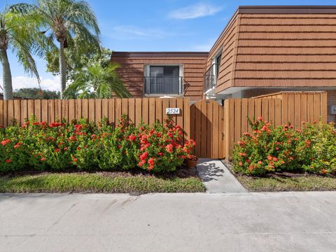 Photo of 2524 25th Court, Jupiter, FL 33477 (MLS # R11135381)