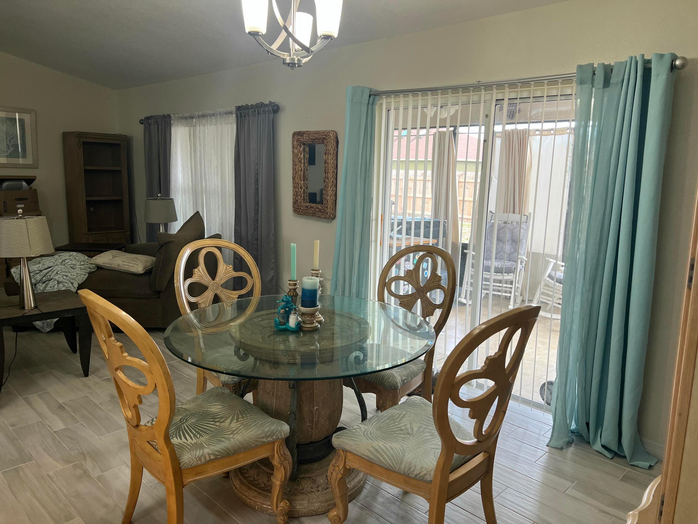 PORT ST LUCIE SECTION 21 - Residential