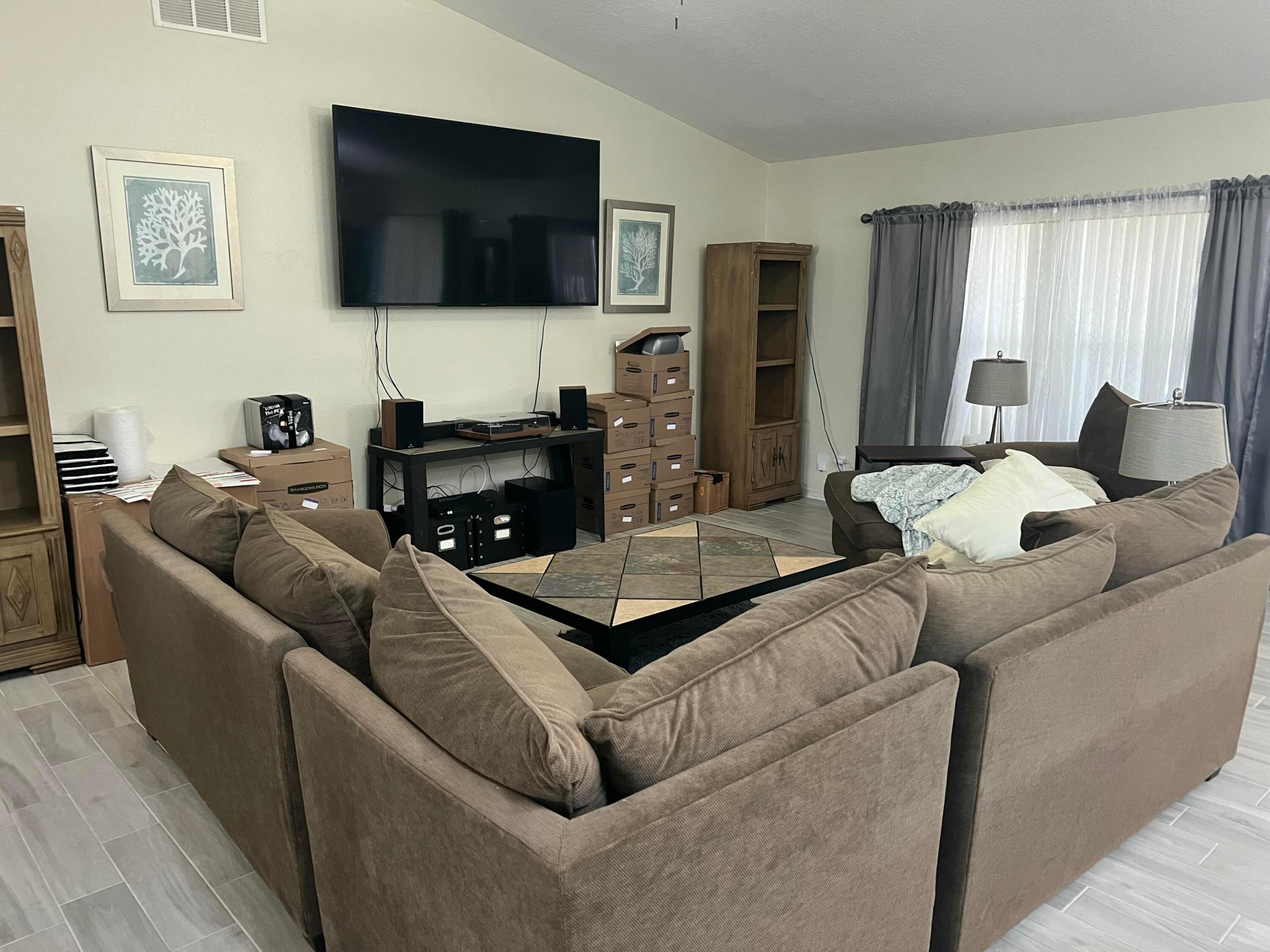 PORT ST LUCIE SECTION 21 - Residential