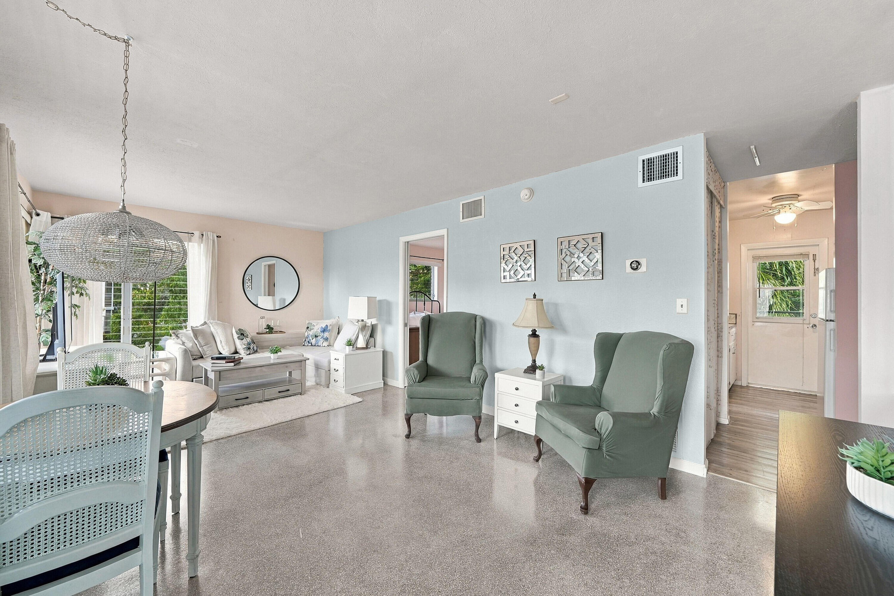 1115 SE 14TH Place 19C