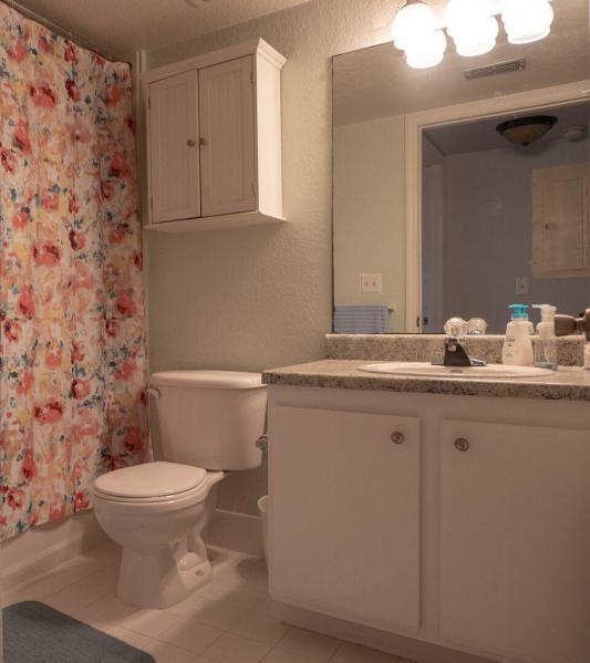 THE CLUB AT ST LUCIE WEST, A CONDOMINIUM - Residential Lease