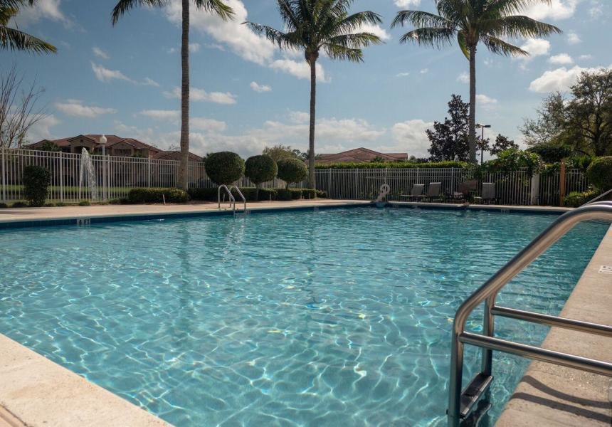 THE CLUB AT ST LUCIE WEST, A CONDOMINIUM - Residential Lease