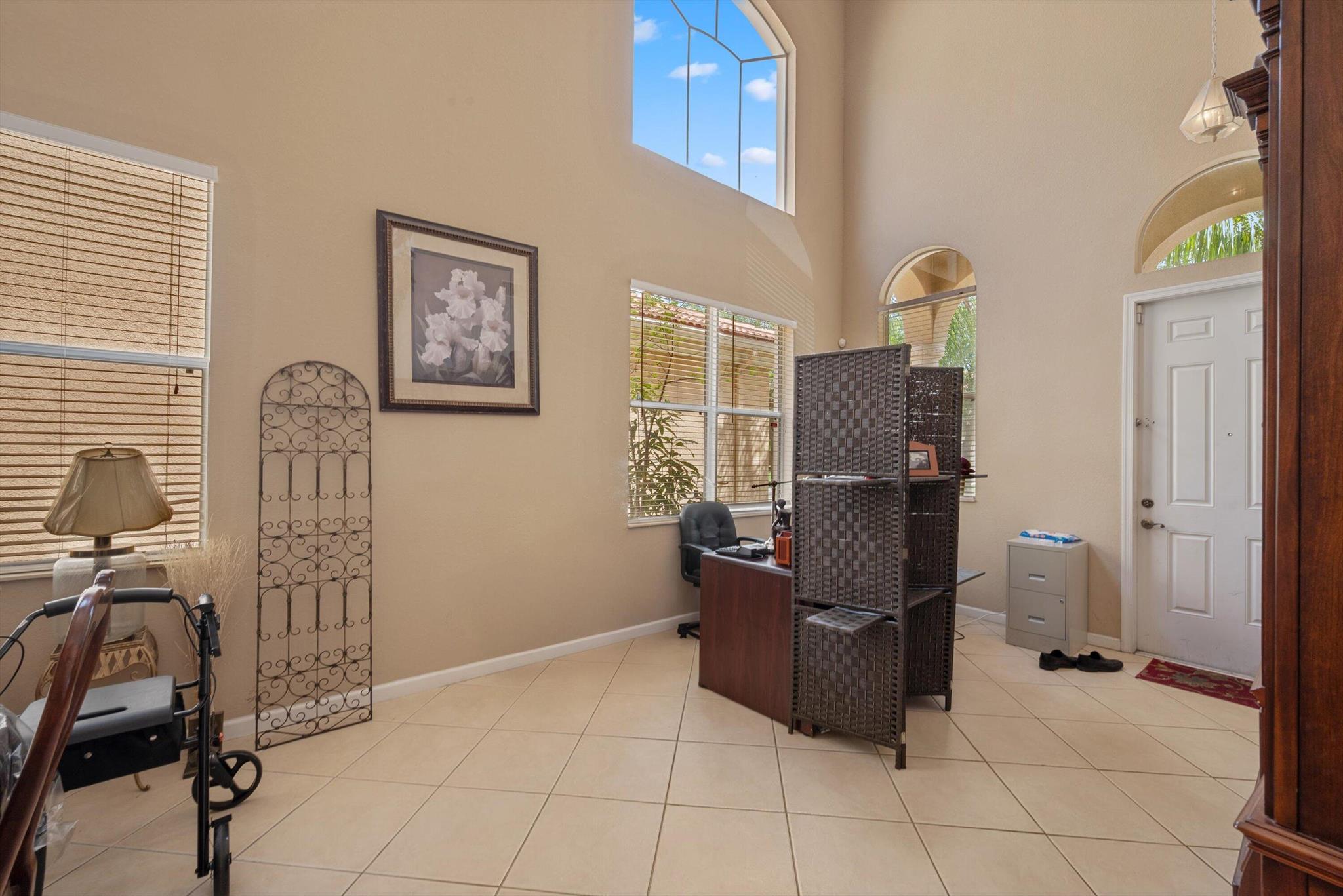 637 Gazetta Way