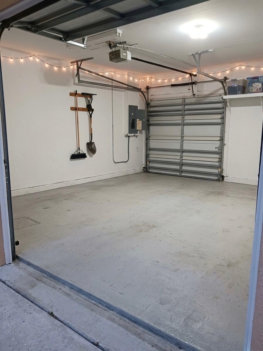 Savannah P.U.D. PLAT 3 142-4 B LOT 49 RES-10 - Residential