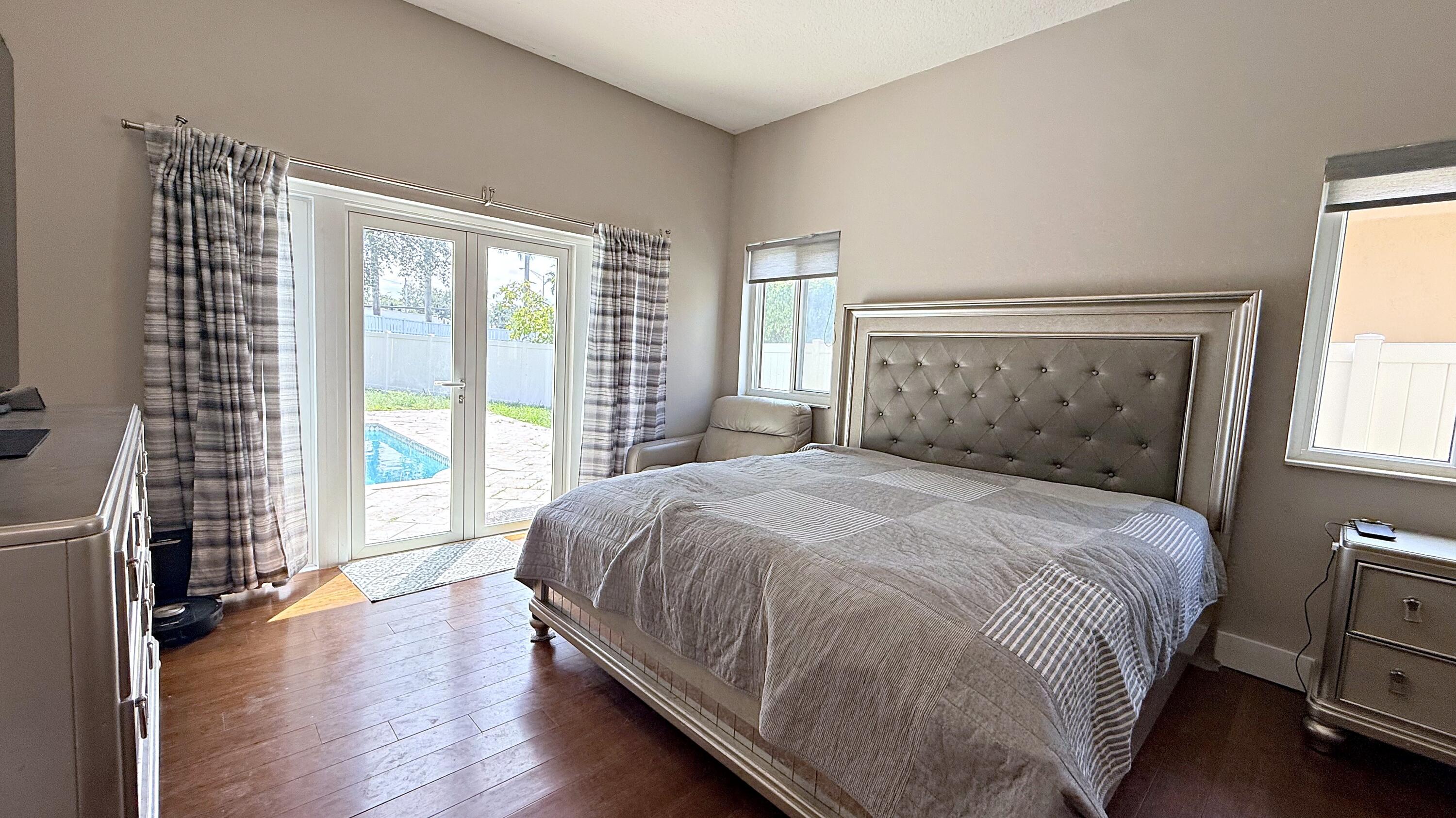 POD 13 AT MONARCH LAKES - Residential
