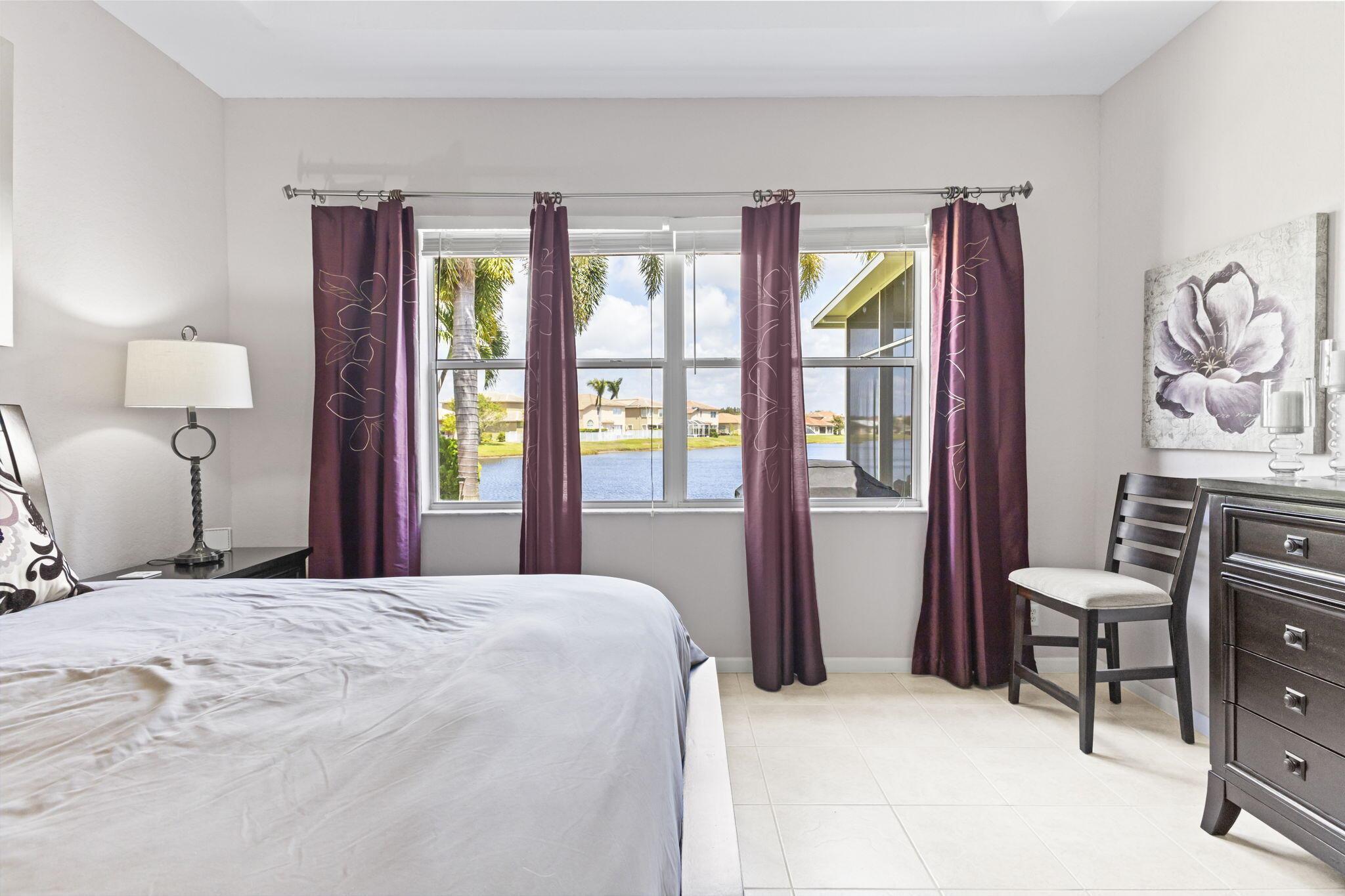 PORTOFINO SHORES PHASE TW - Residential