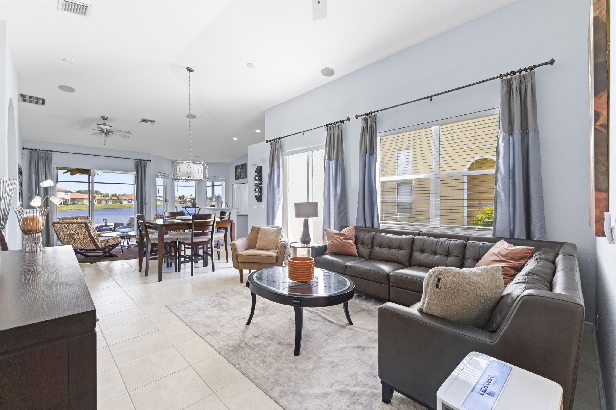 PORTOFINO SHORES PHASE TW - Residential