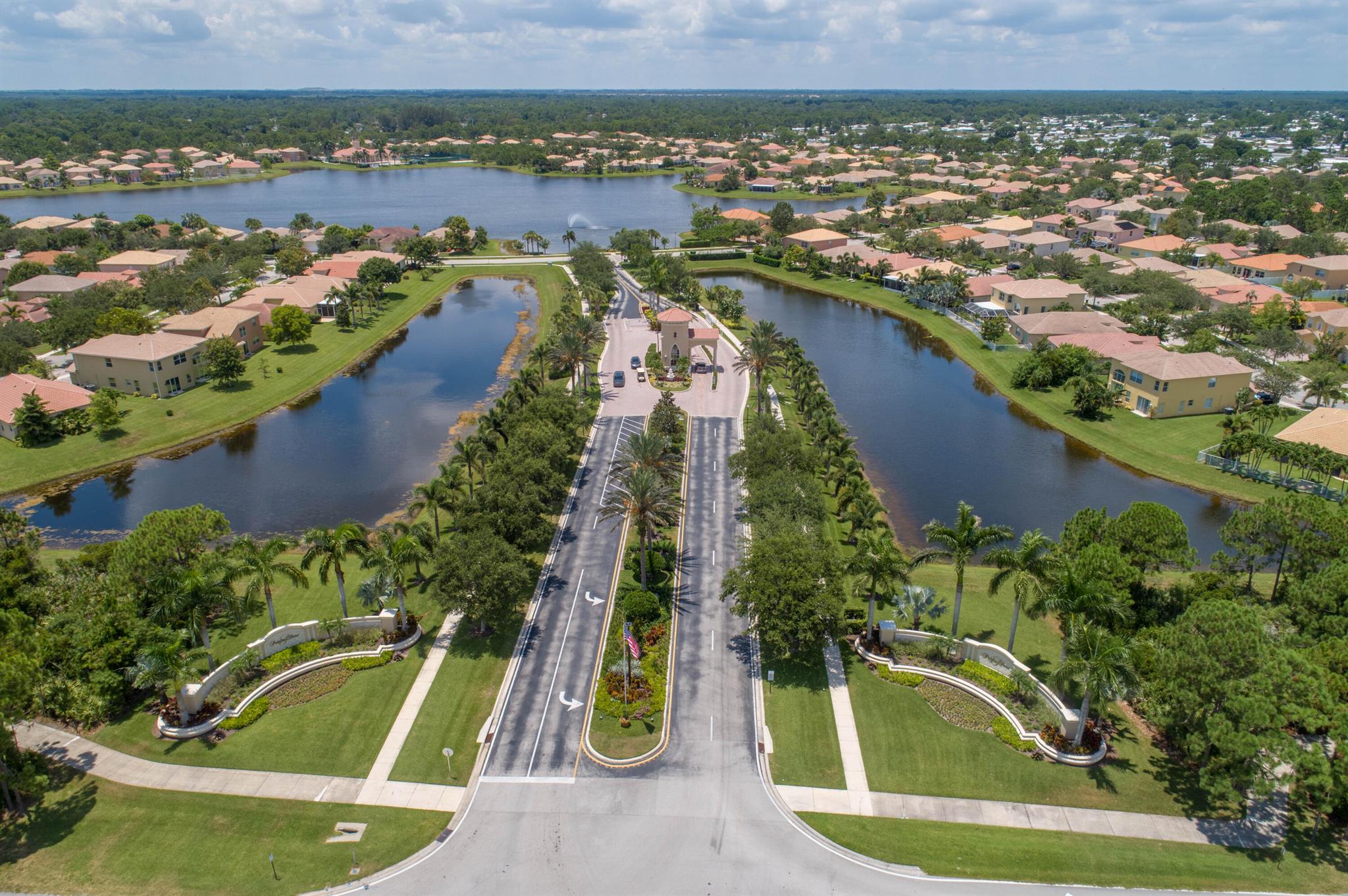 PORTOFINO SHORES PHASE TW - Residential