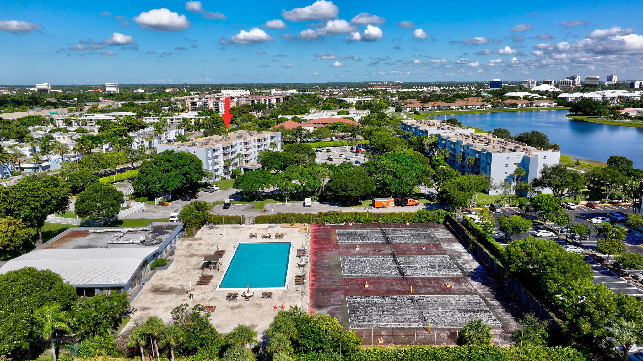 BREAKWATERS OF THE PALM BEACHES CONDO - Residential