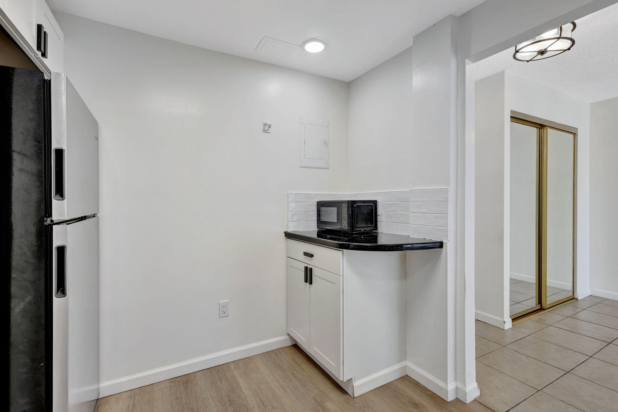 BREAKWATERS OF THE PALM BEACHES CONDO - Residential