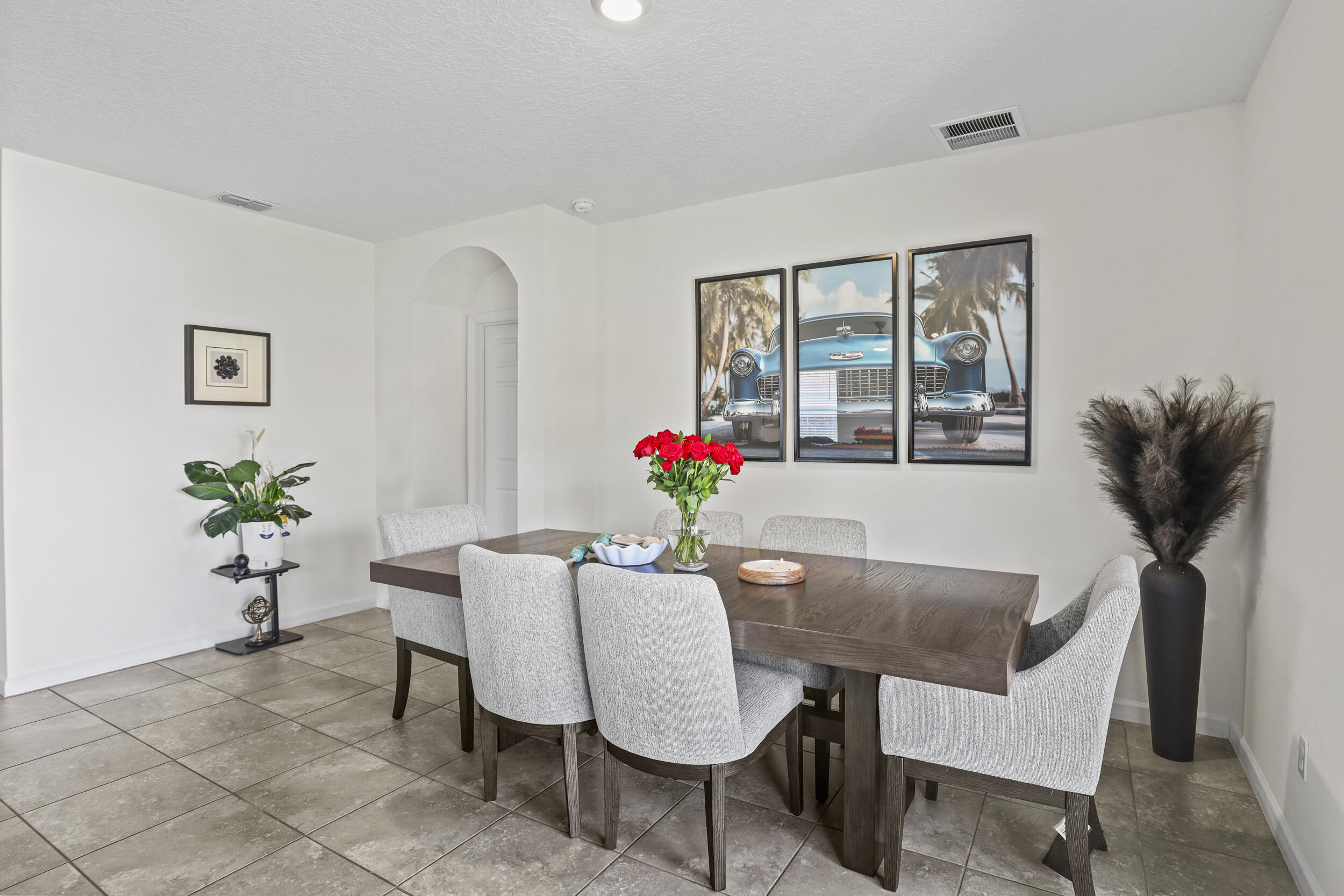 PORT ST LUCIE SECTION 33 - Residential