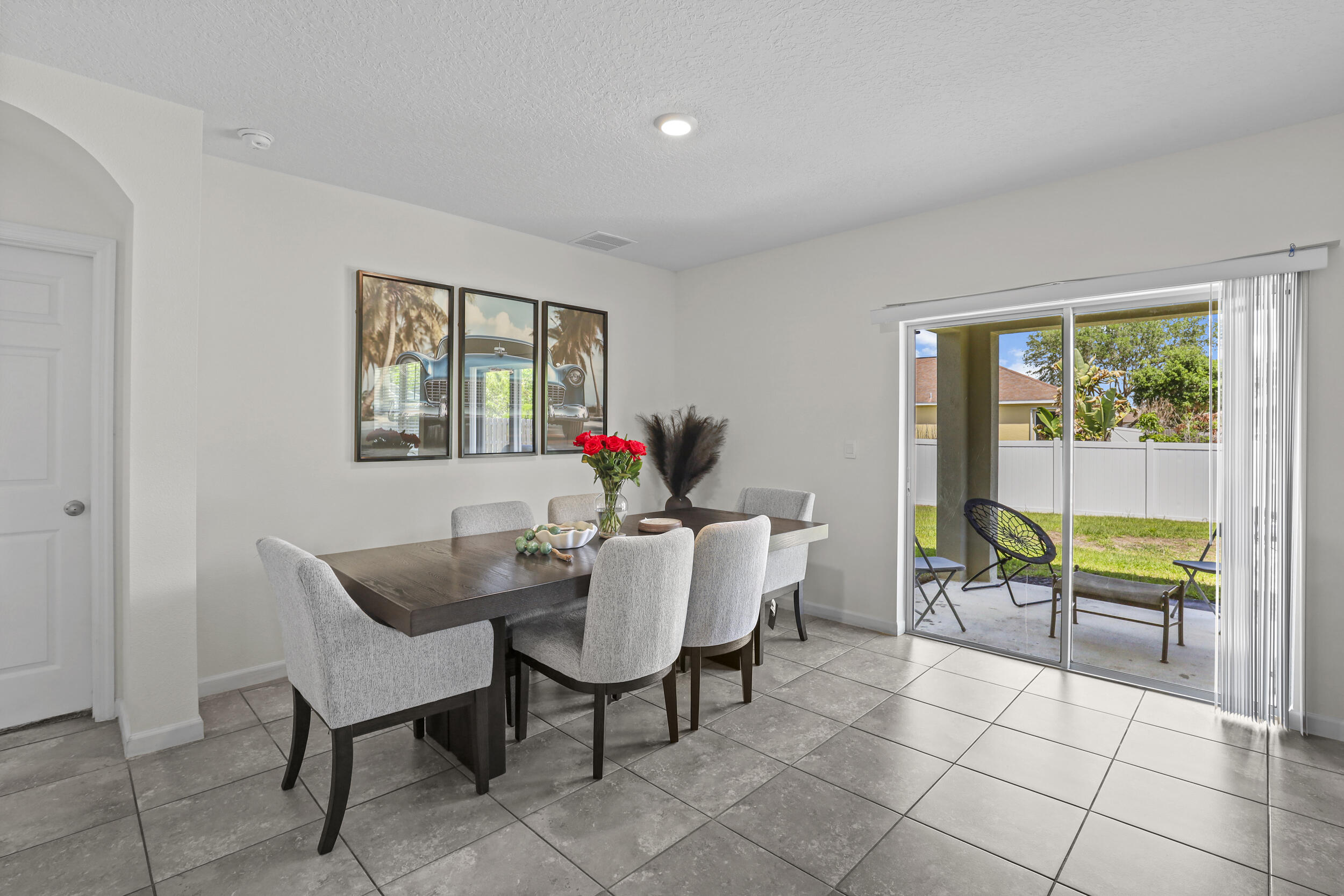 PORT ST LUCIE SECTION 33 - Residential