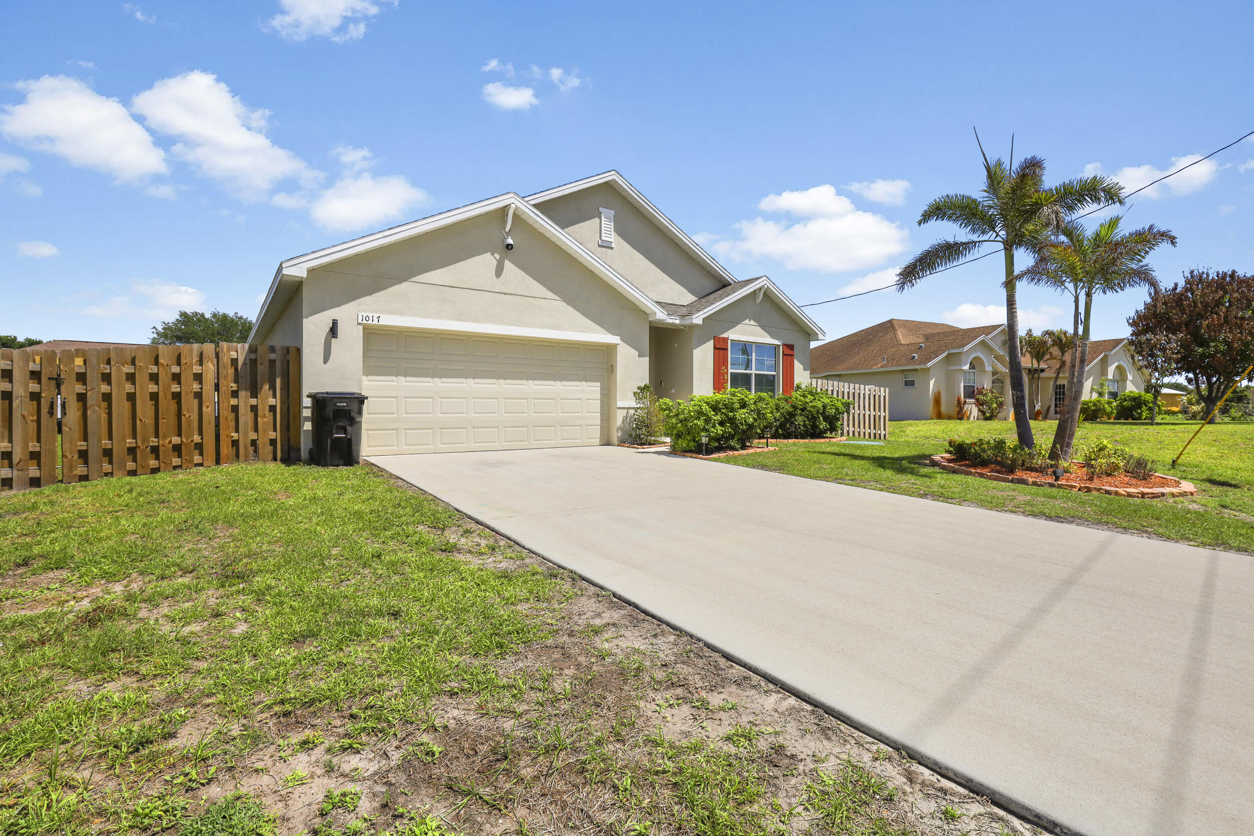 PORT ST LUCIE SECTION 33 - Residential