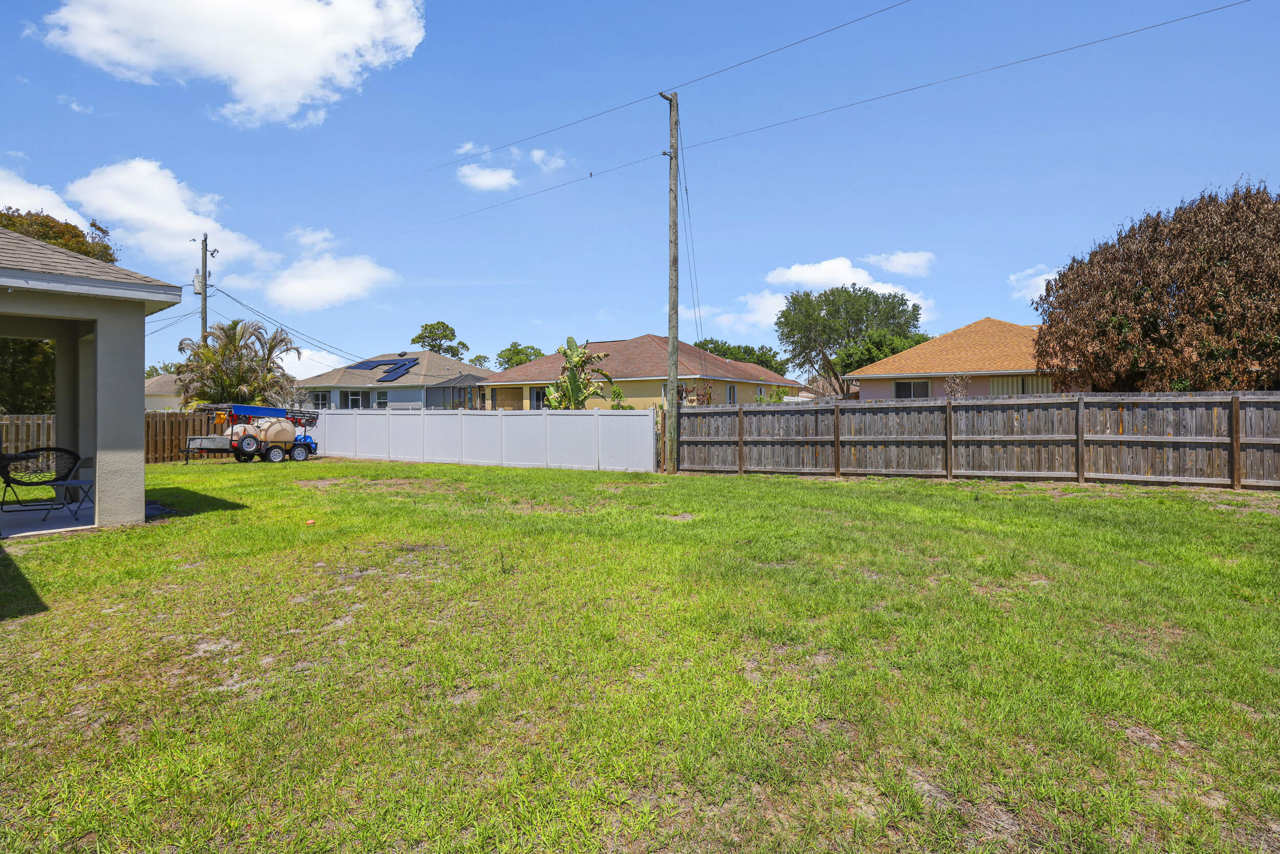 PORT ST LUCIE SECTION 33 - Residential