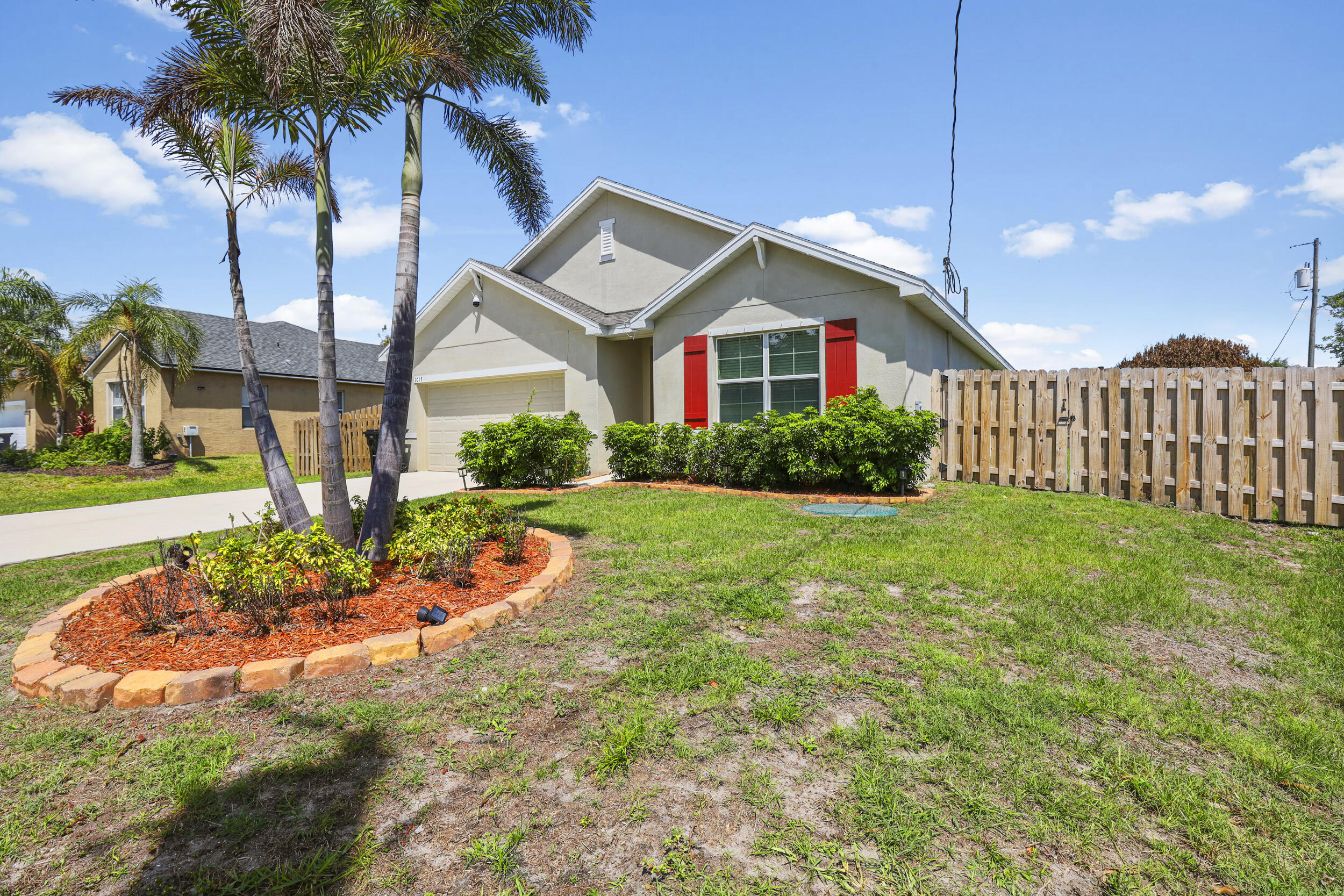PORT ST LUCIE SECTION 33 - Residential