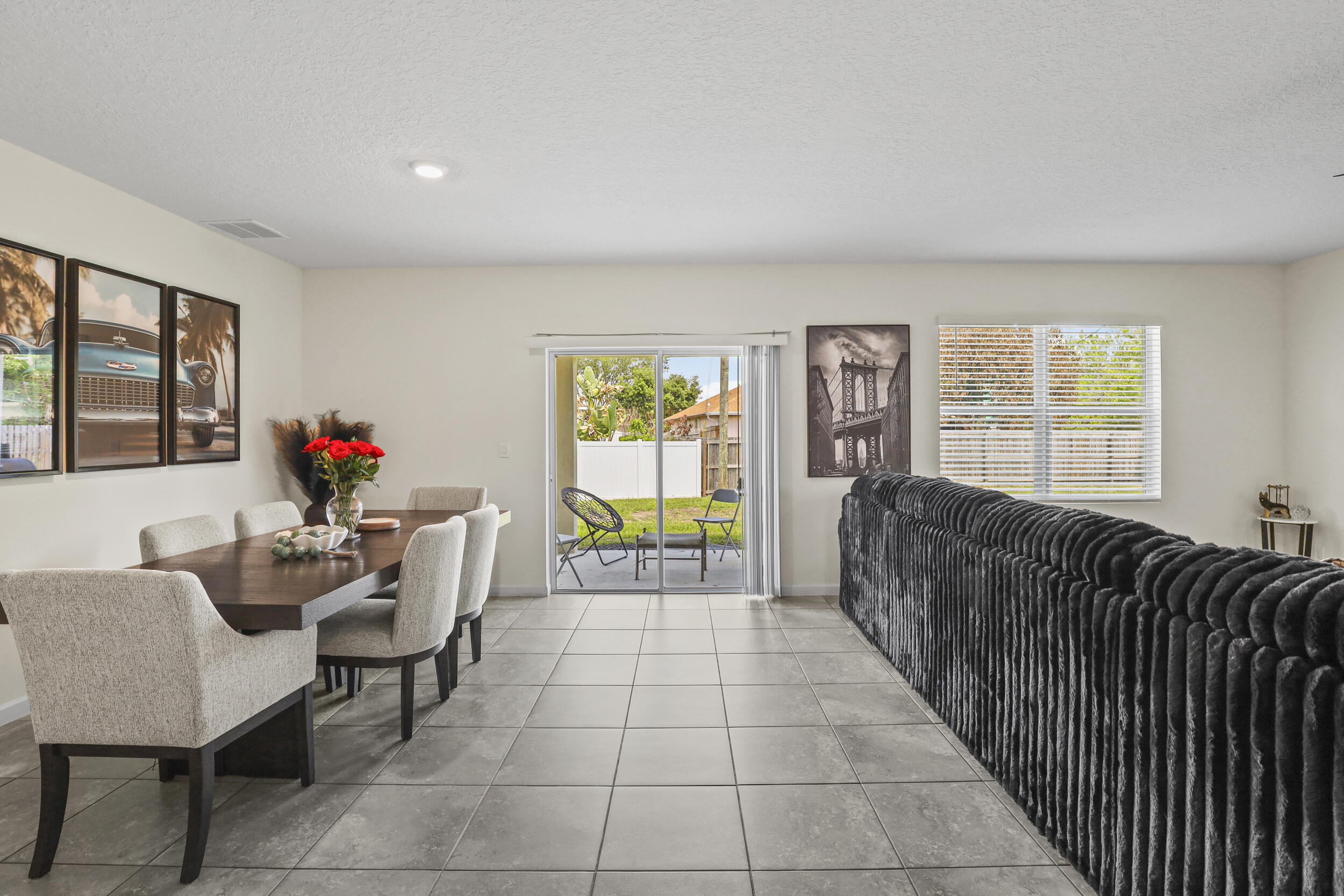 PORT ST LUCIE SECTION 33 - Residential