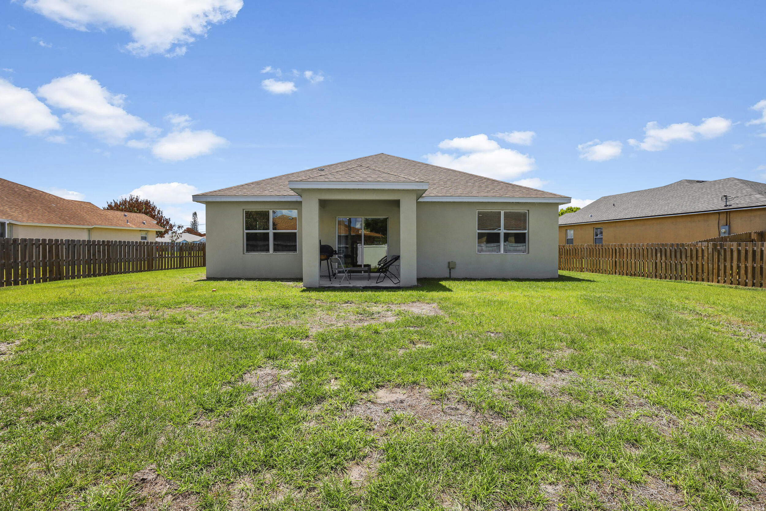 PORT ST LUCIE SECTION 33 - Residential