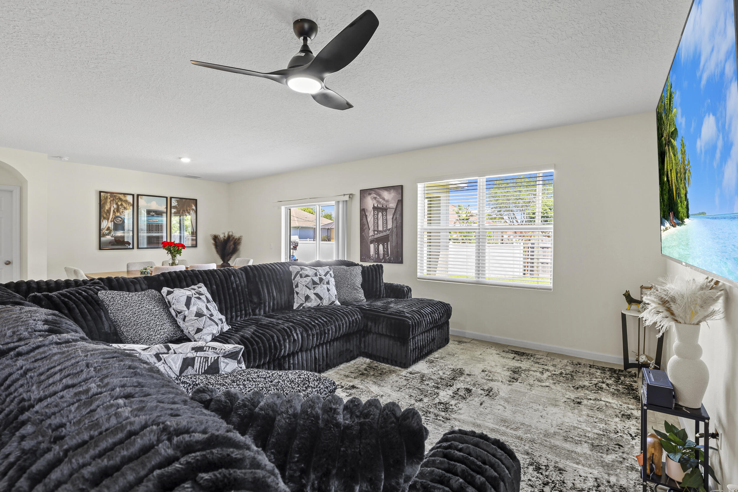 PORT ST LUCIE SECTION 33 - Residential