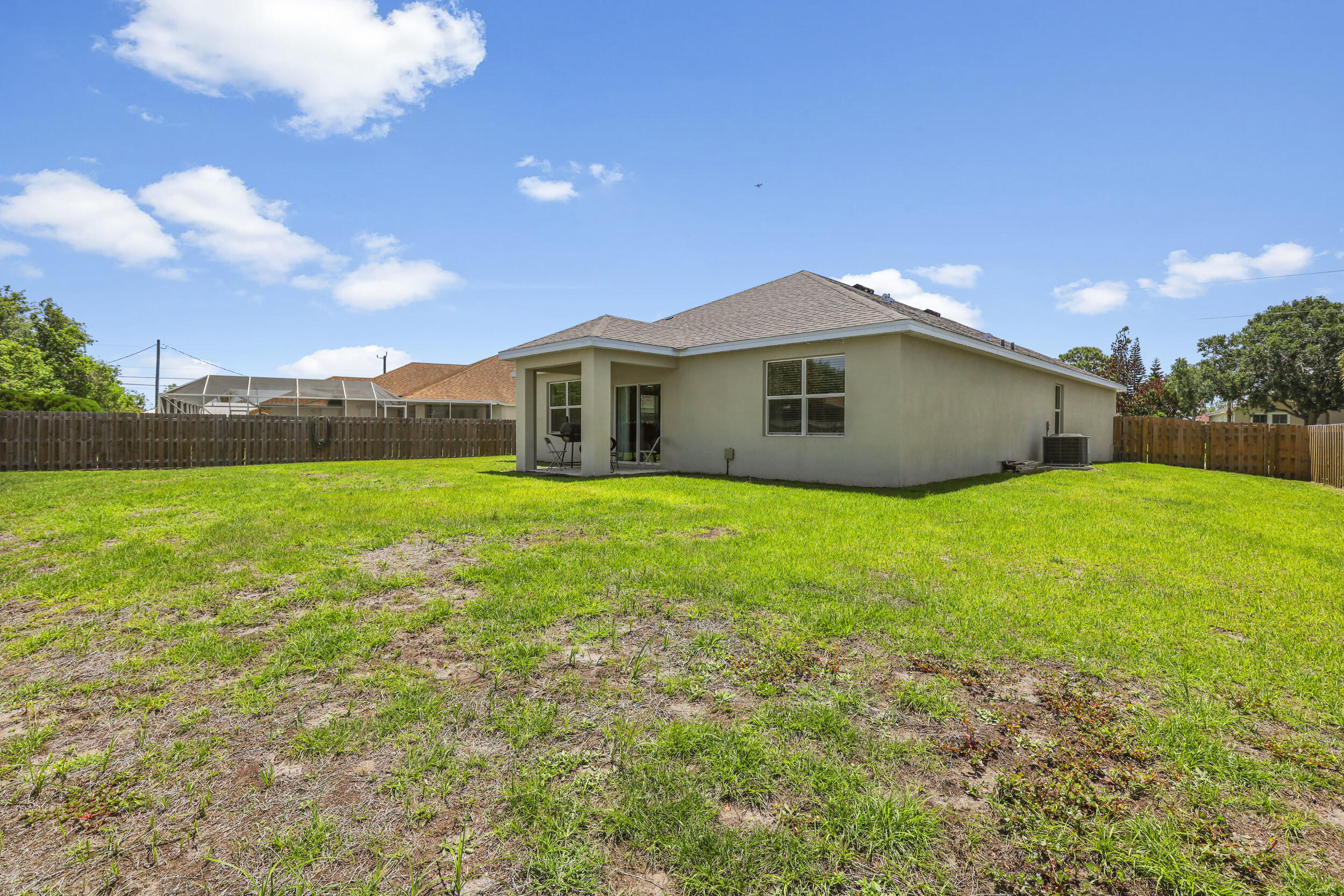 PORT ST LUCIE SECTION 33 - Residential