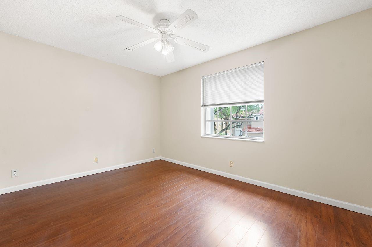Kensington 146-39 B - Residential Lease