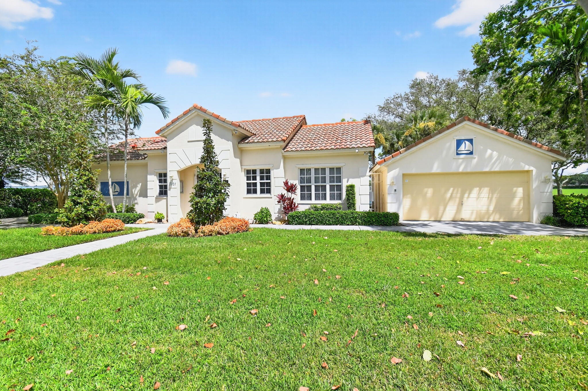 LAKE CHARLESTON TR Z - Residential