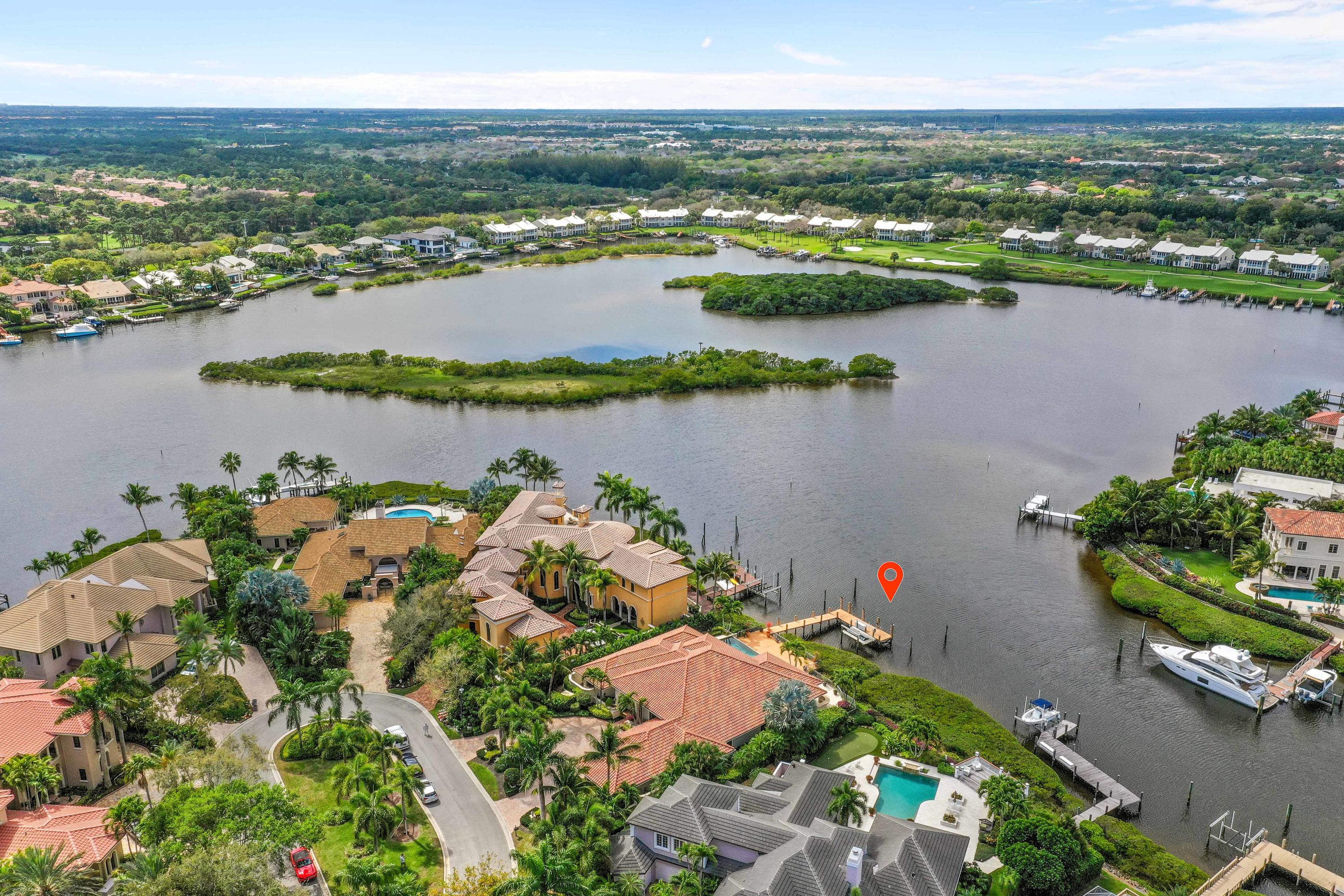 ADMIRALS COVE - Residential