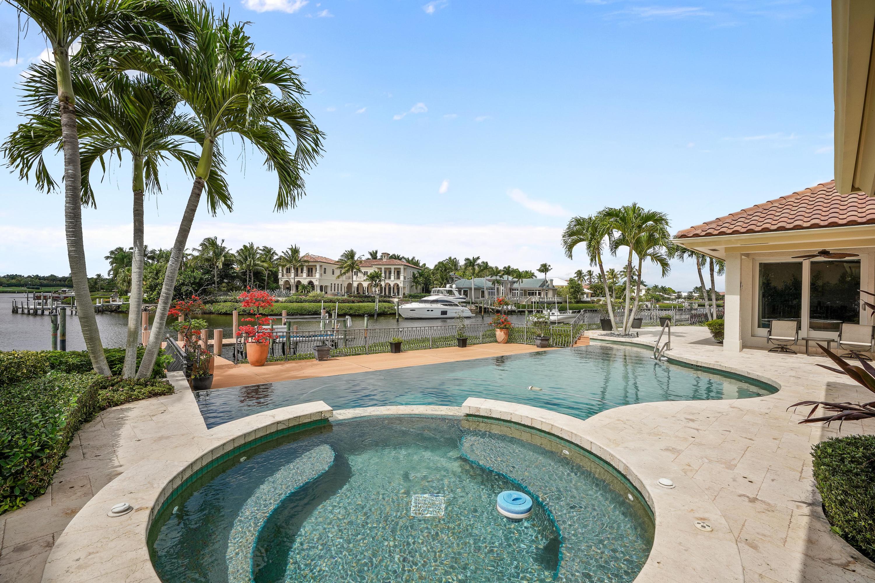 ADMIRALS COVE - Residential