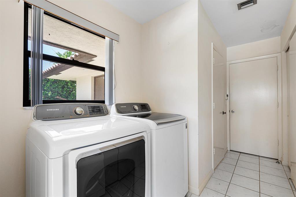 PALM BEACH ISLES 2 - Residential