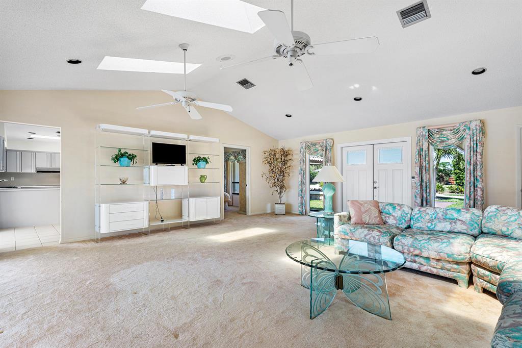 PALM BEACH ISLES 2 - Residential