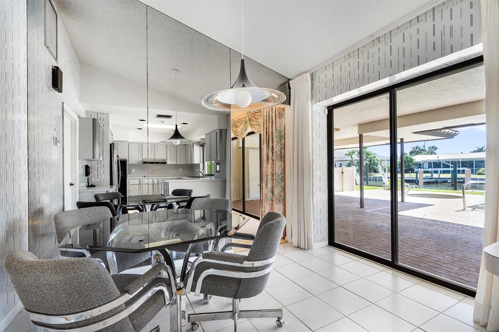 PALM BEACH ISLES 2 - Residential