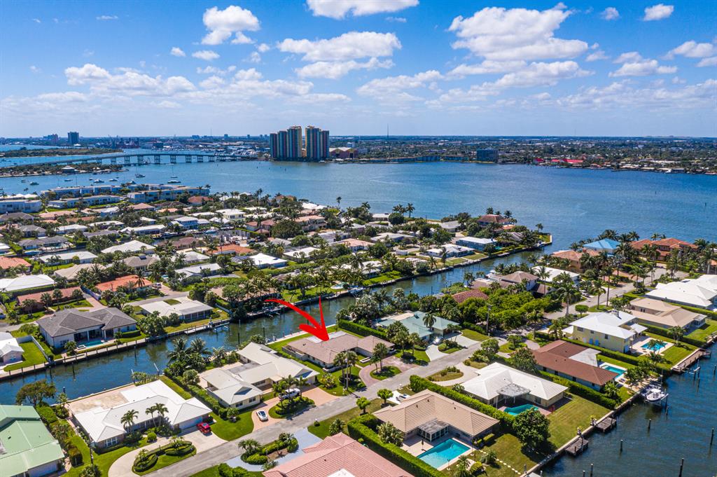 PALM BEACH ISLES 2 - Residential