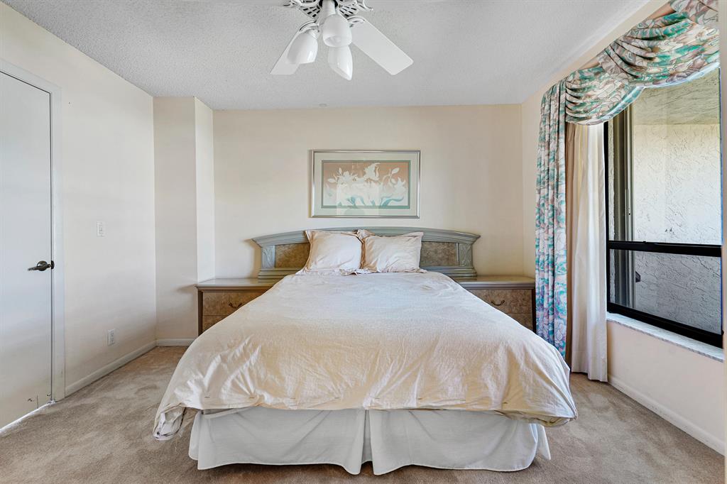 PALM BEACH ISLES 2 - Residential